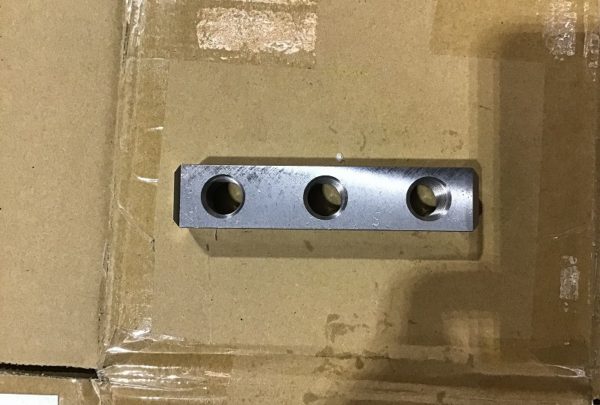 連続鋳造設備用シャーブロック　加工部品用途：機械の動き止め - はりま部品加工・機械組立.com